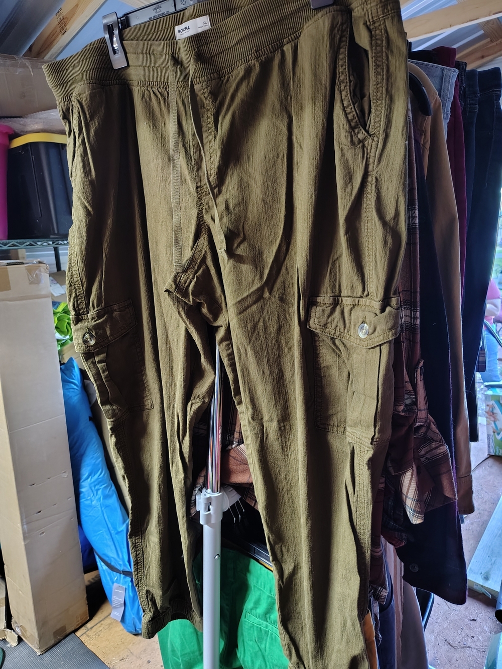 Sonoma Olive Green Cropped Cargo Pants